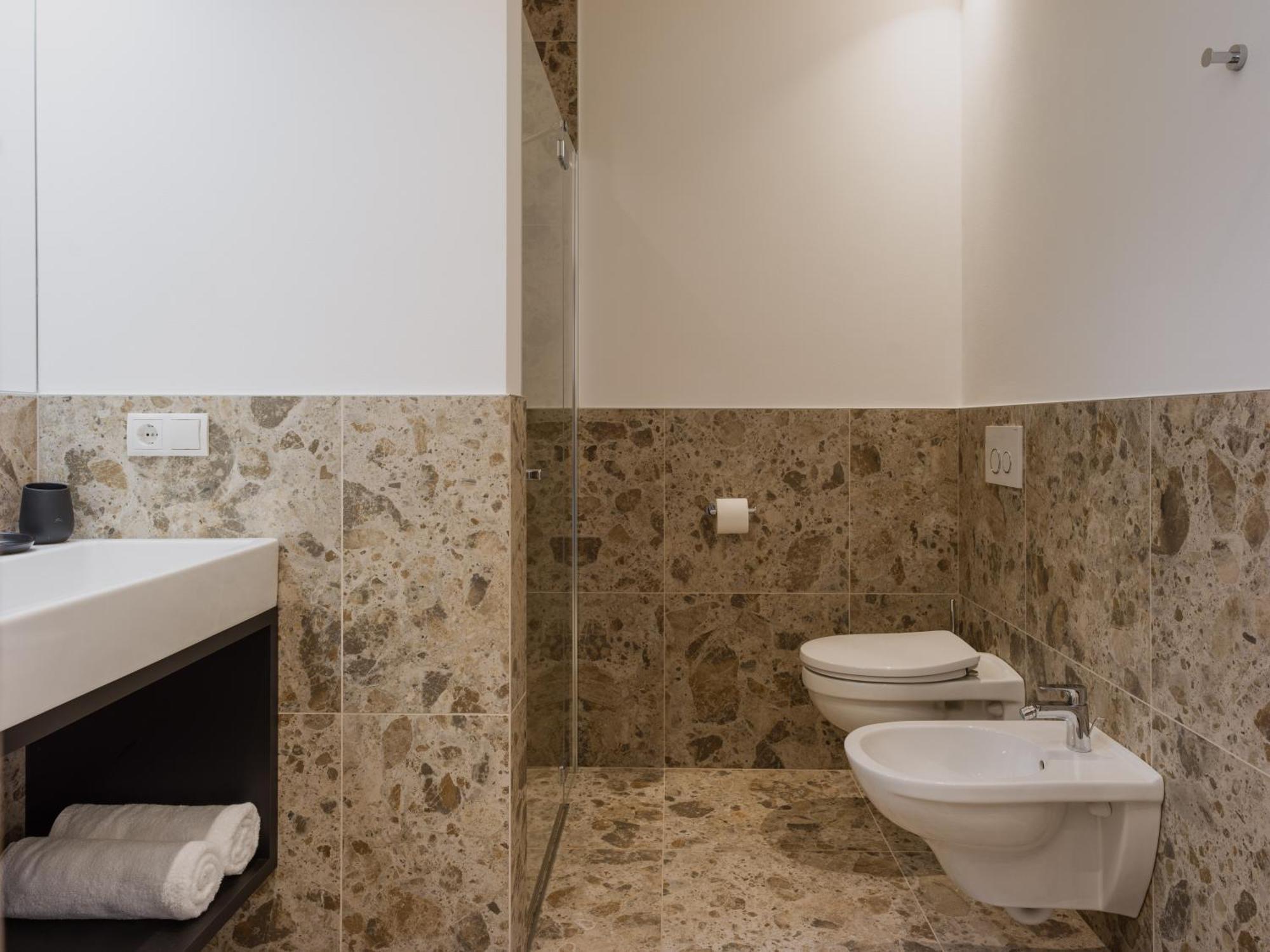 The Hills Merano Rom bilde